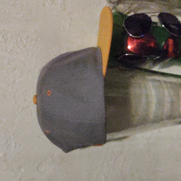 H⭐ Hat - Picture 2 of 4